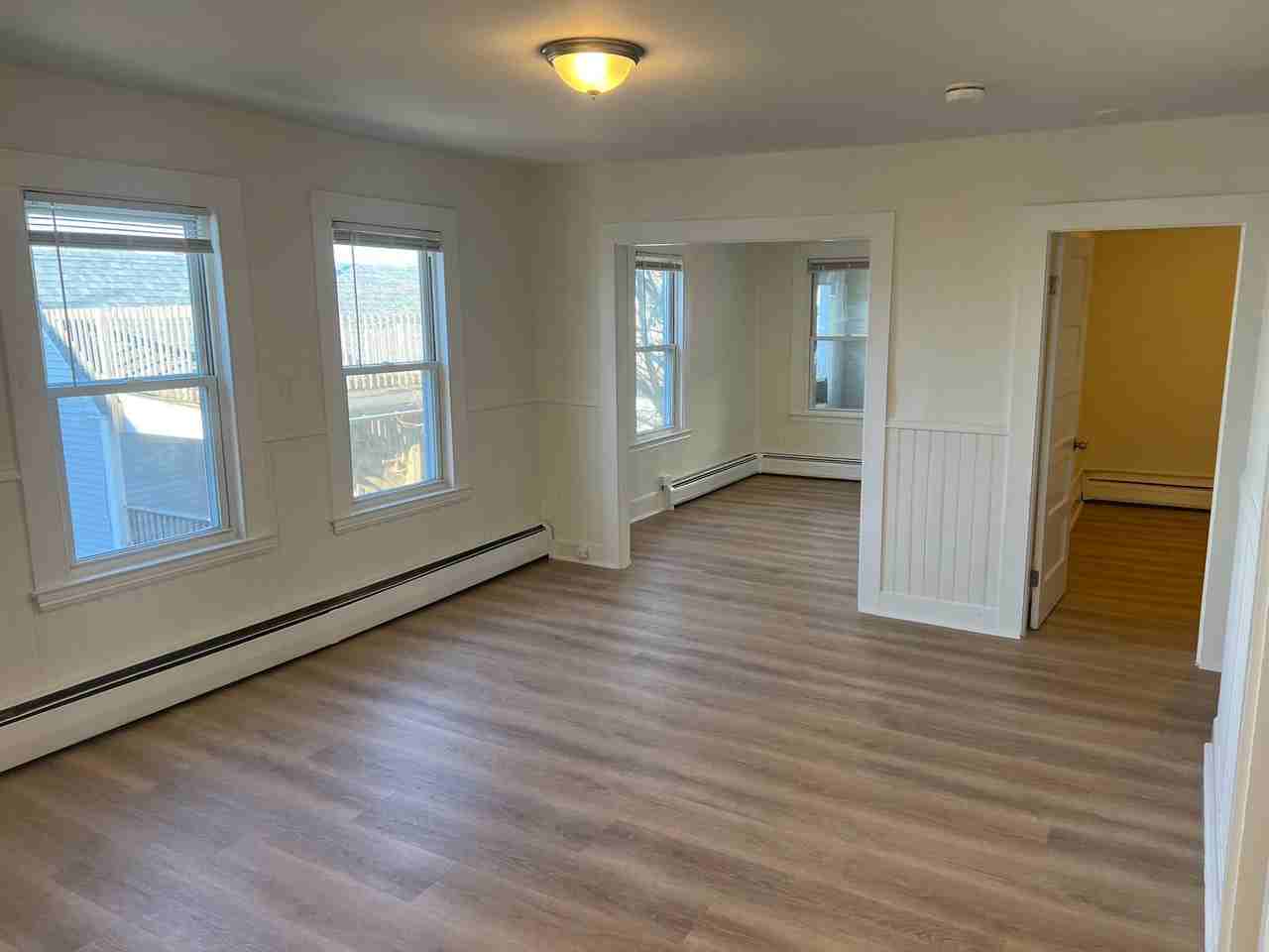 28 Bacon St - Photo 6 of 15