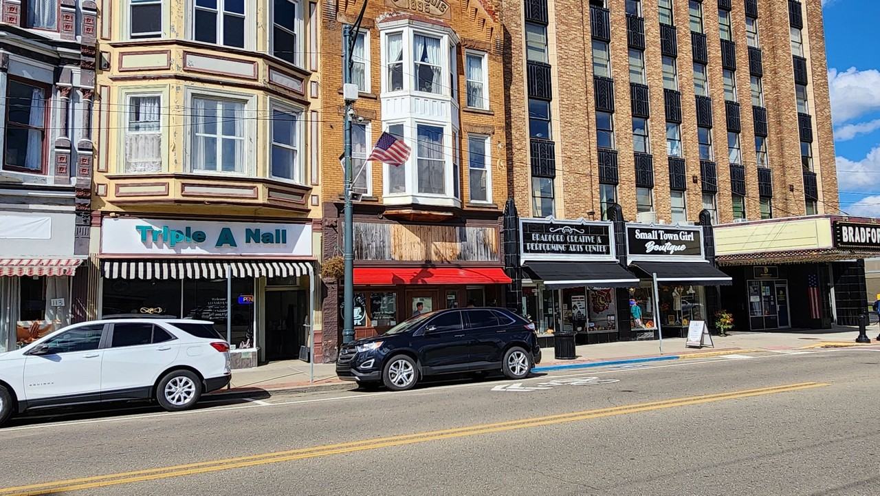 117 Main St