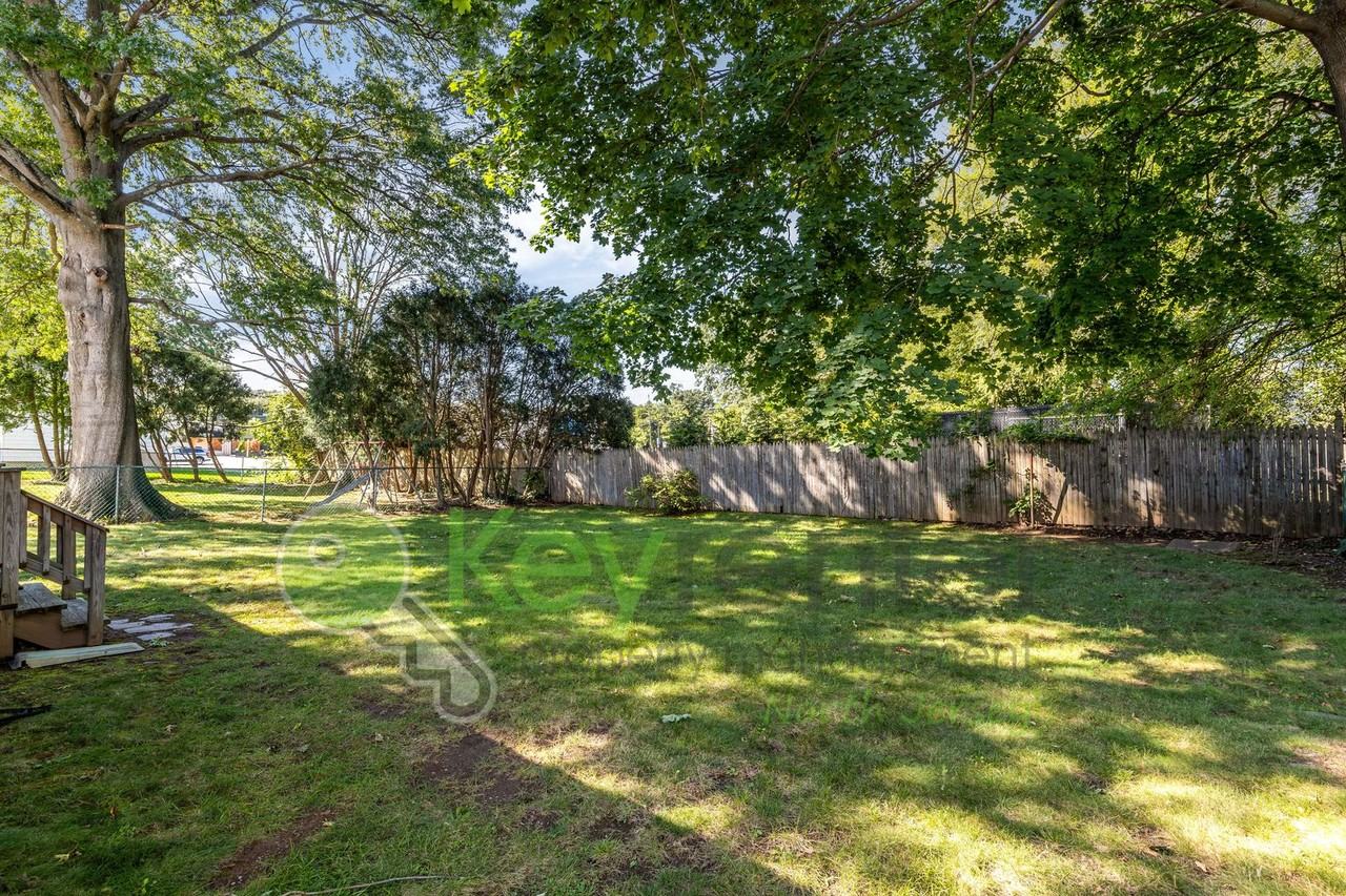 355 Watchung Ave - Photo 2 of 27