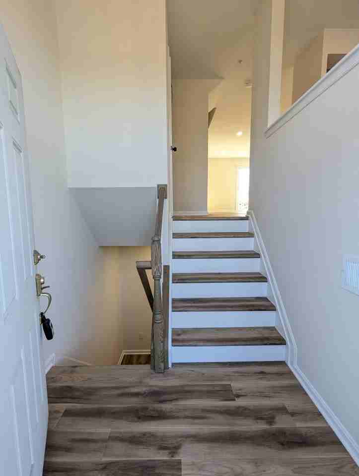 7122 Collinsworth Pl - Photo 2 of 50