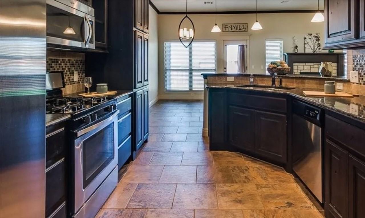 16301 Iron Tree Ln - Photo 2 of 25