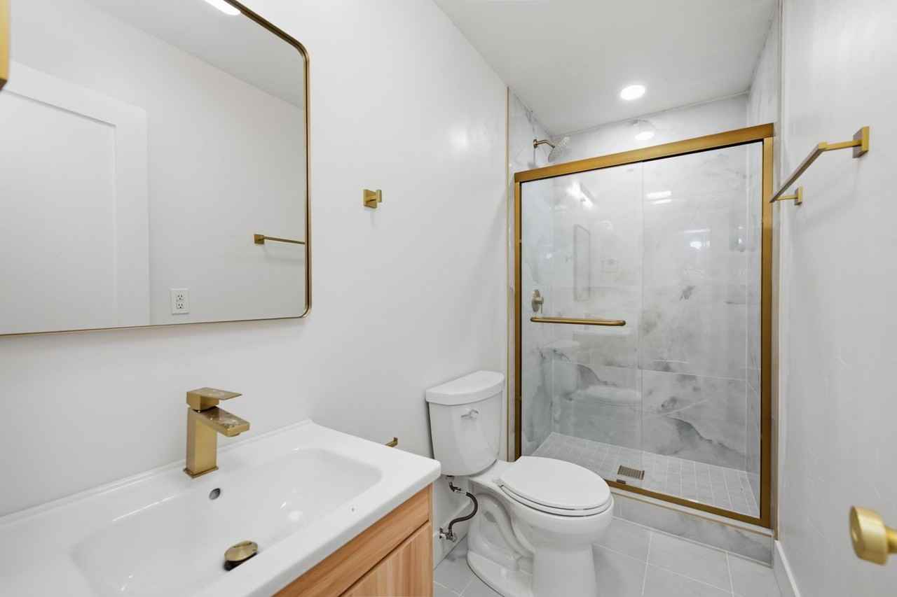 6204 Mary Lane Dr - Photo 7 of 27