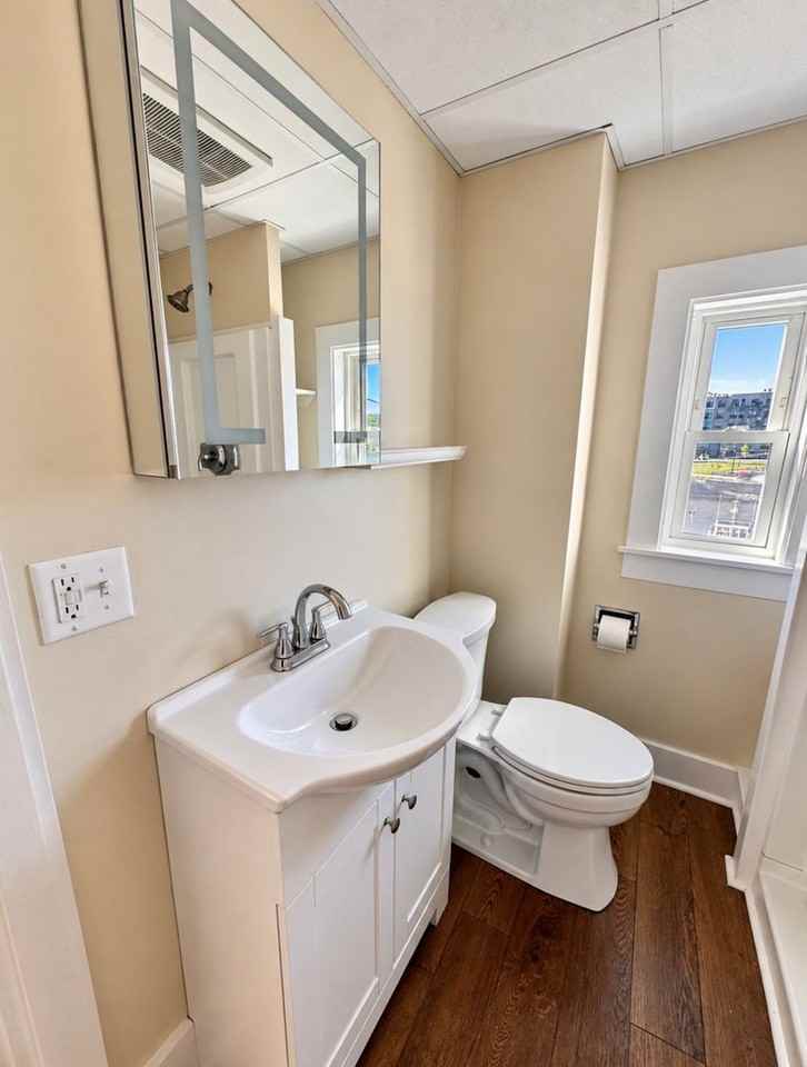 46-50 Cocheco St - Photo 5 of 30