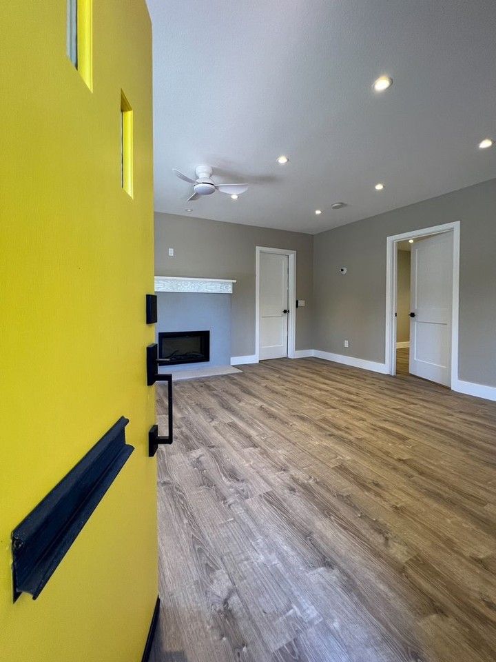 1567 Silverado Trl - Photo 2 of 28