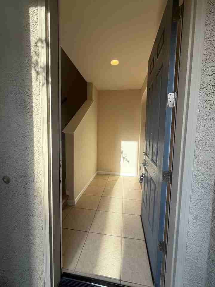 9026 Crescenda Ln - Photo 5 of 27