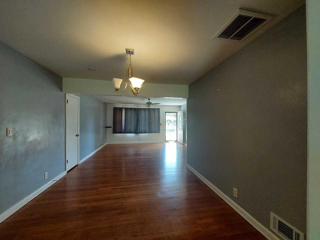 5456 Shadowwood Dr - Photo 6 of 38