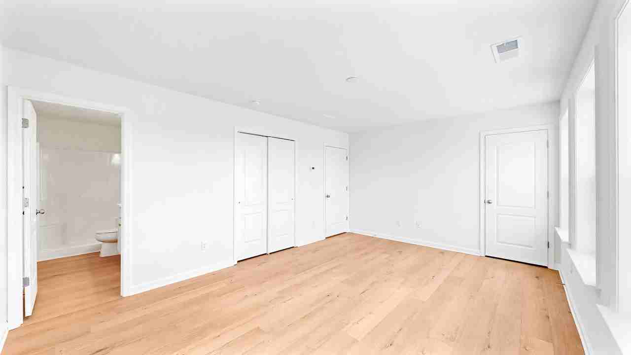 139 139 Totter Way - Photo 4 of 21