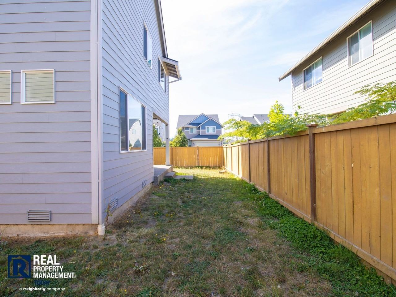 2413 201st Street Ct E - Photo 2 of 13