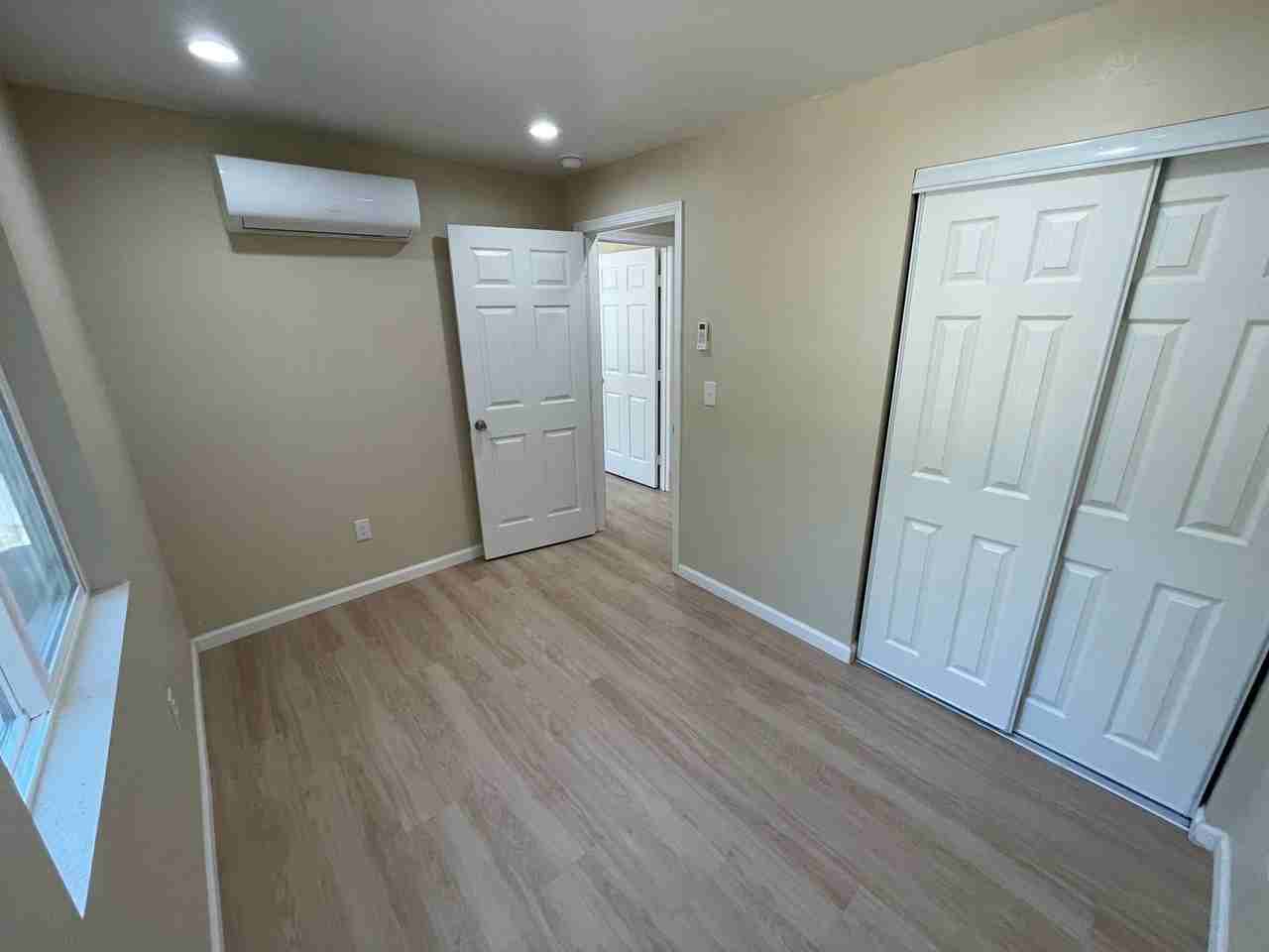 6135 Rhonda Rd - Photo 3 of 10