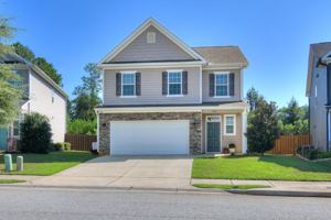 featured image of 983 Glenhaven Dr