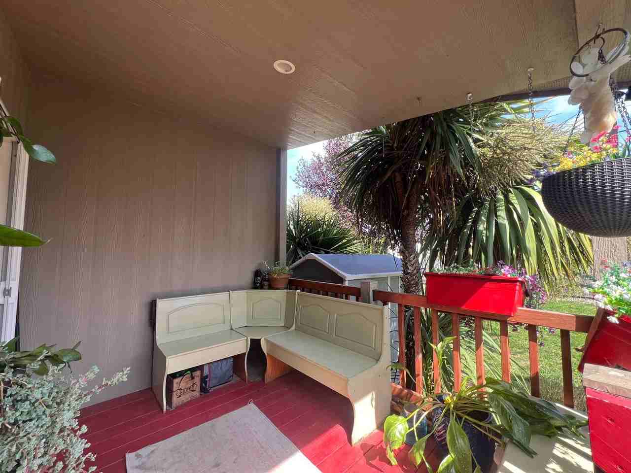 2294 Marion St - Photo 5 of 23
