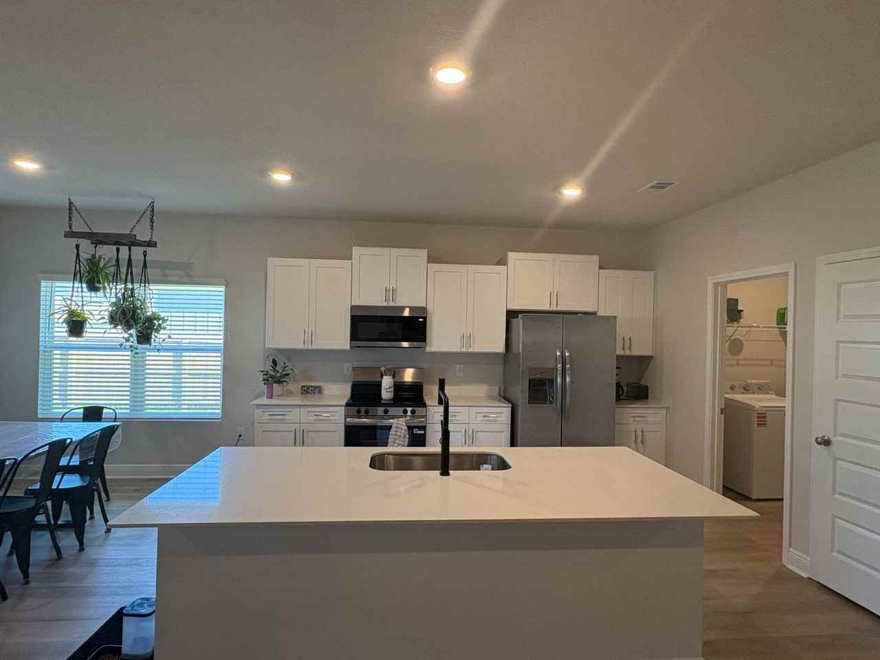 5614 Thatcher Rd - Photo 7 of 21