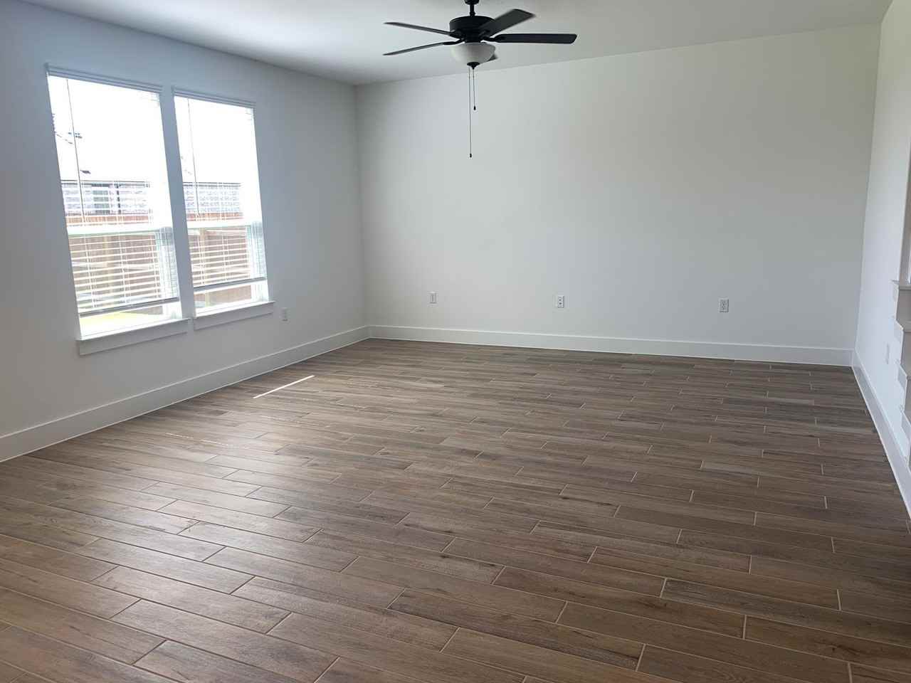 16809 Bustillos Path - Photo 4 of 6