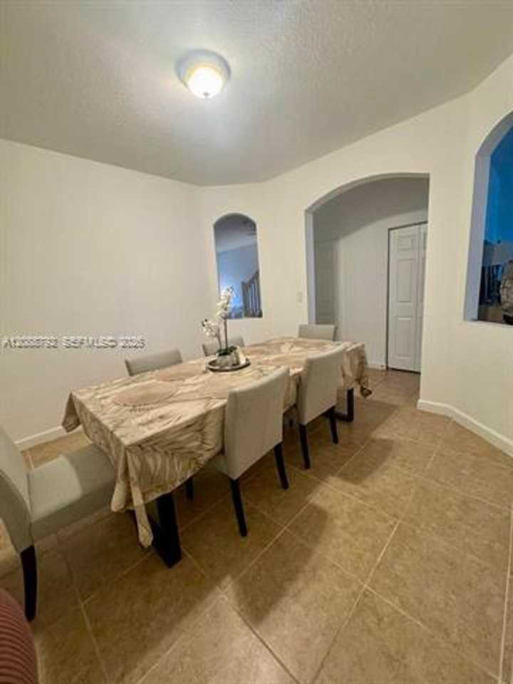 3178 3178 NW 103rd Pl th 3178 - Photo 6 of 23