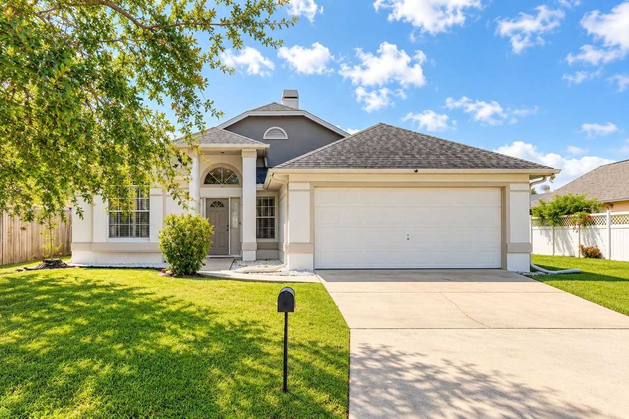 2545 Montego Bay Blvd - Photo 3 of 26
