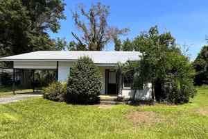 featured image of 4170 Baltzell St