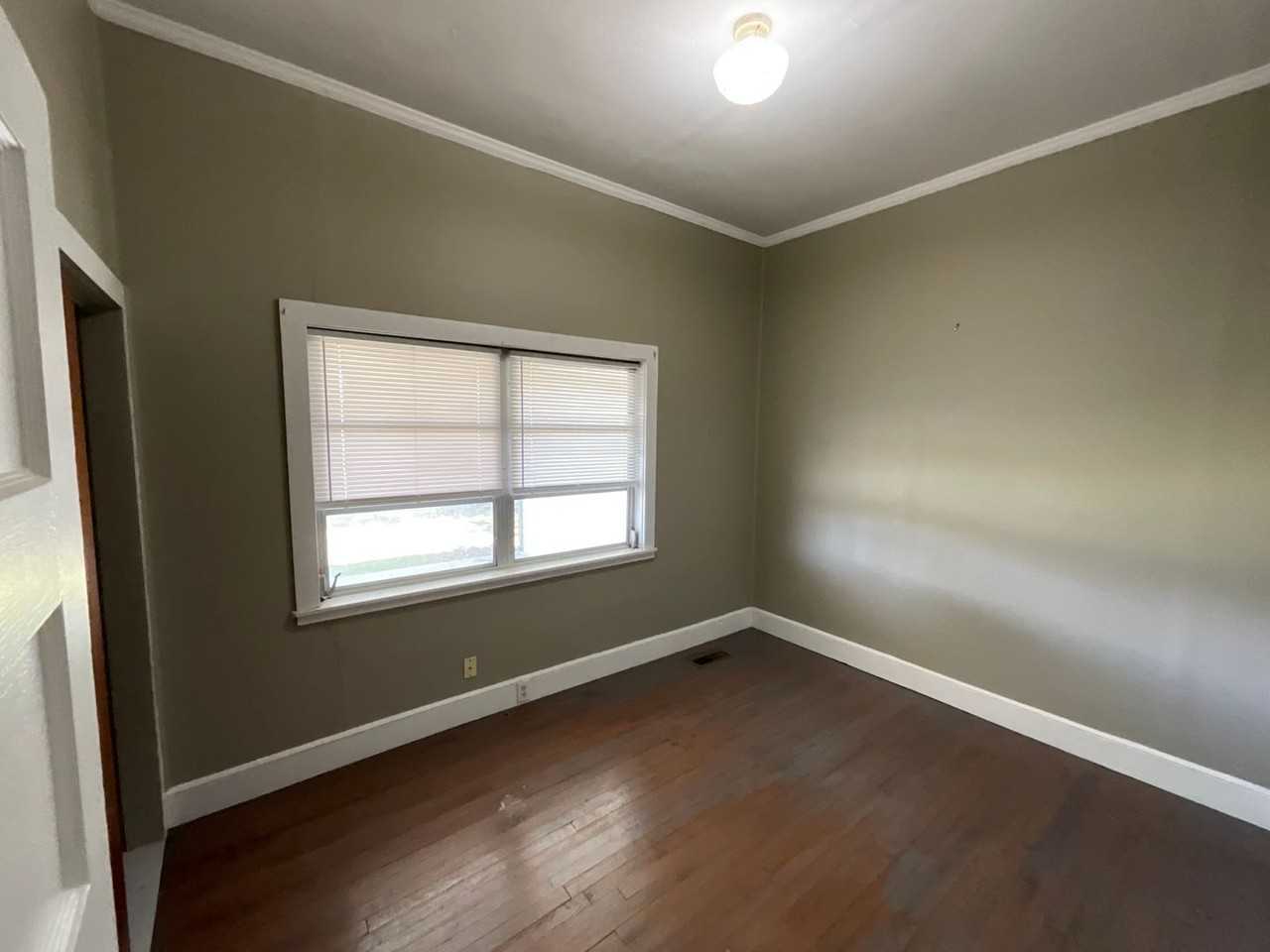 4170 Baltzell St - Photo 6 of 10
