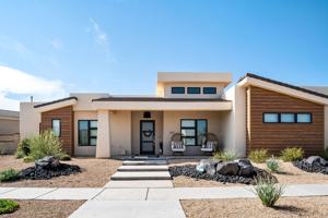 featured image of 899 W Bronze Plateau Dr