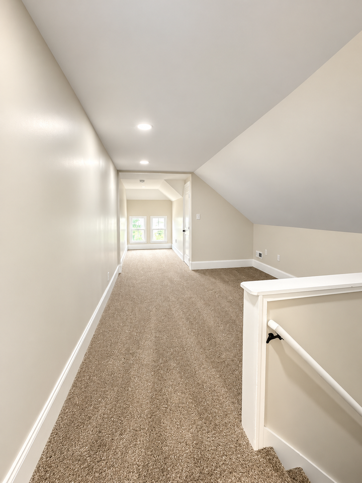 1568 Clifton Ave - Photo 4 of 18
