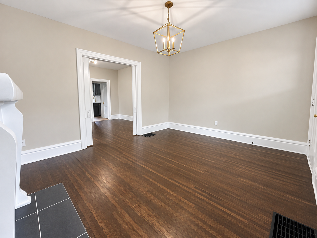 1568 Clifton Ave - Photo 7 of 18