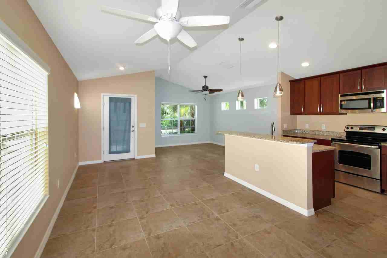 12476 Shimmering Oak Cir - Photo 3 of 14