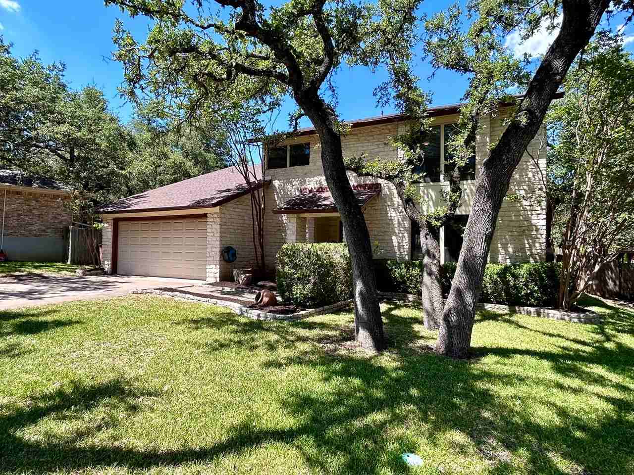 6802 Township Trl - Photo 2 of 32