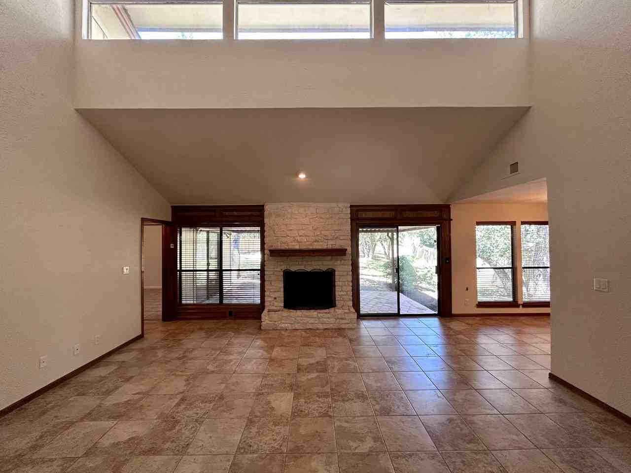 6802 Township Trl - Photo 4 of 32