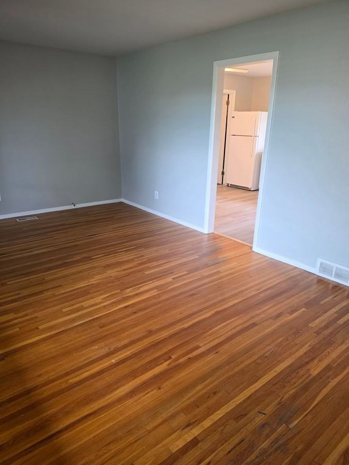 28 Scotland Rd - Photo 4 of 21
