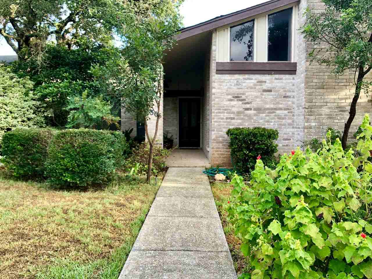 4305 Center Oak Woods St - Photo 3 of 23