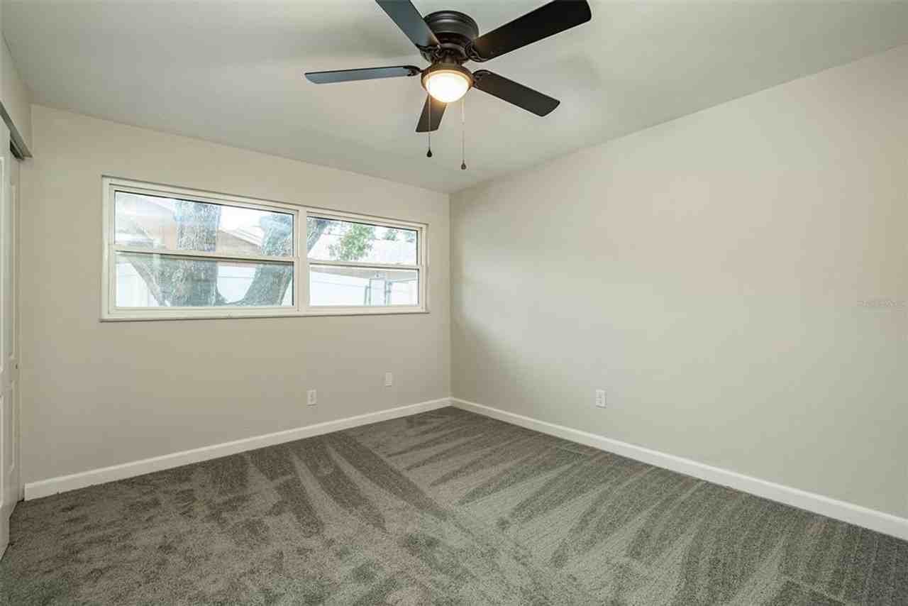 11145 Bella Loma Dr - Photo 5 of 30