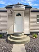 featured image of 707 4th St