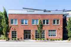Beautifully Renovated Overiszed Loft Apts with Parking near Downtown! - Photo 1 of 1