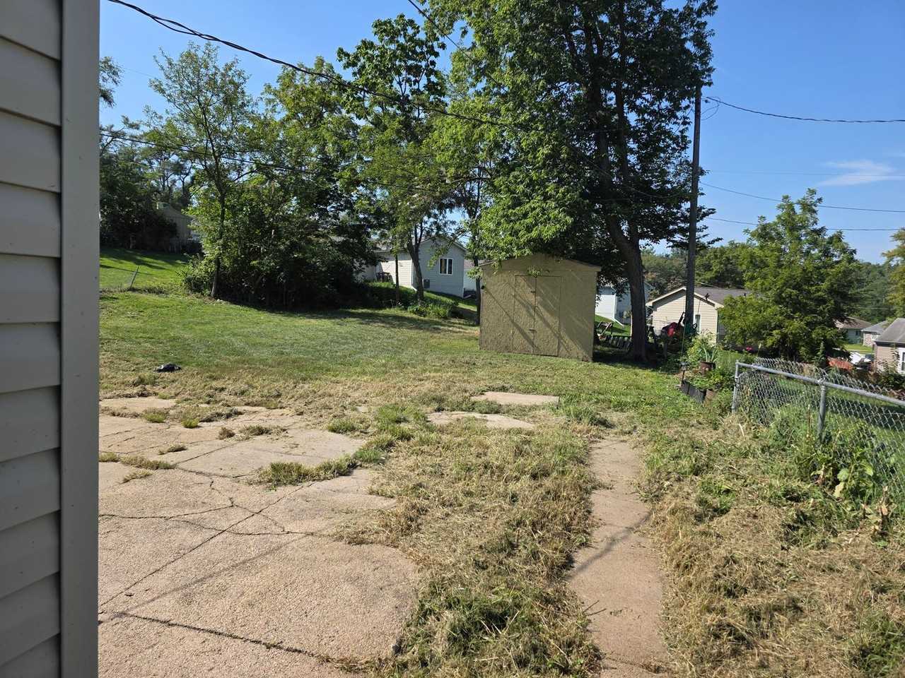 3921 Burdette St - Photo 3 of 10