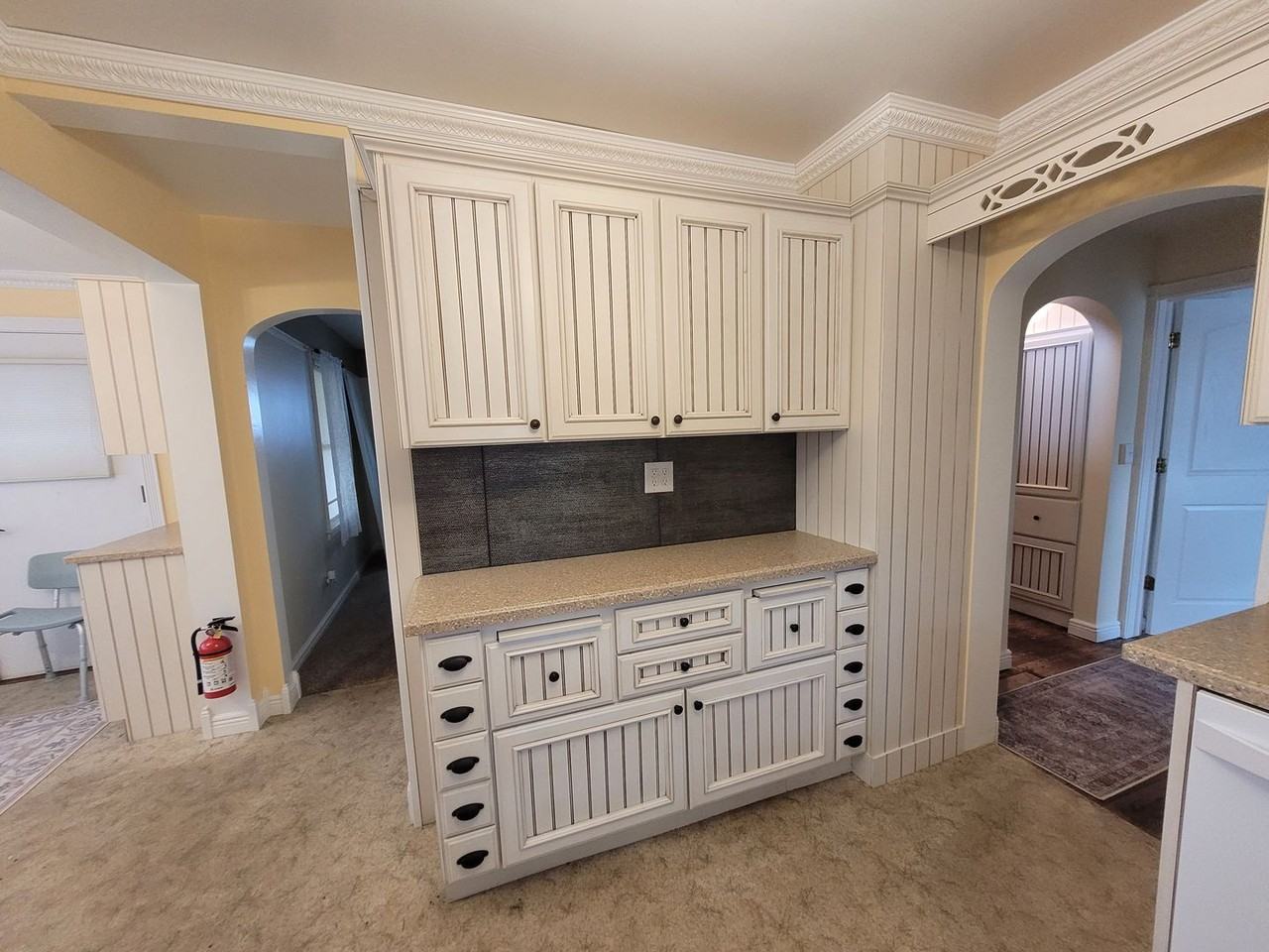866 Starr Ave - Photo 5 of 27