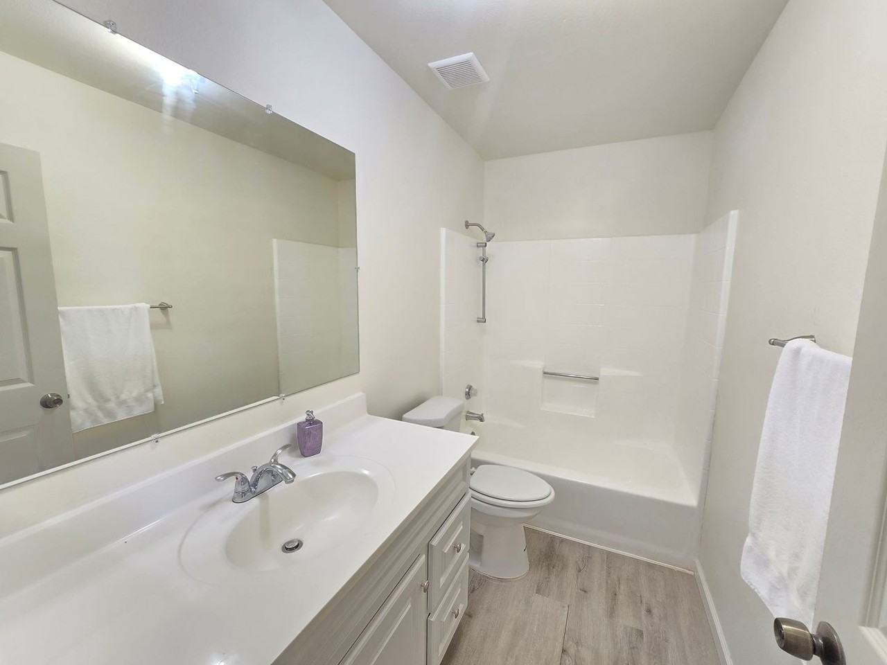 633 W Ward Ave - Photo 7 of 10