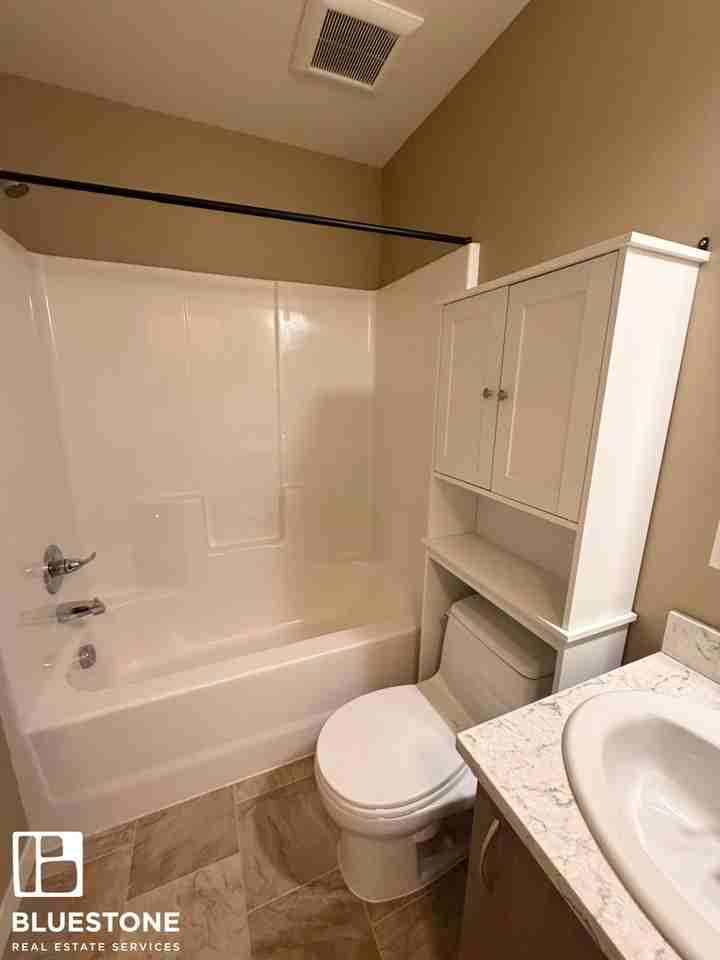 130 Ne 109th Ave - Photo 6 of 14