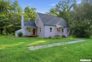 featured image of 3795 Earlysville Rd