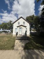 featured image of 322 9th Ave Sw
