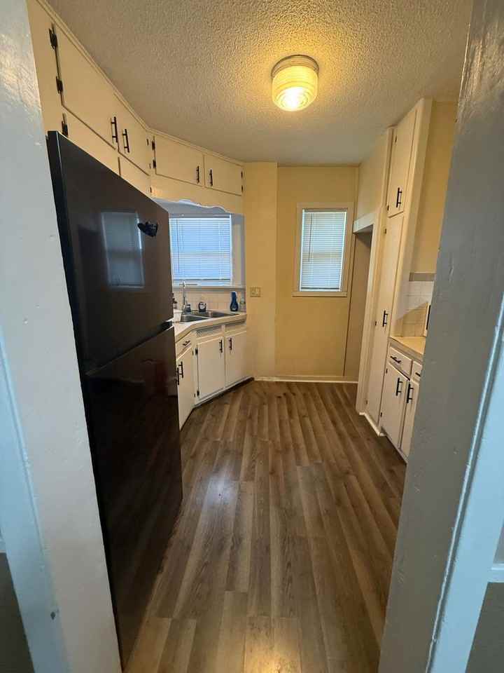 322 9th Ave Sw - Photo 7 of 32
