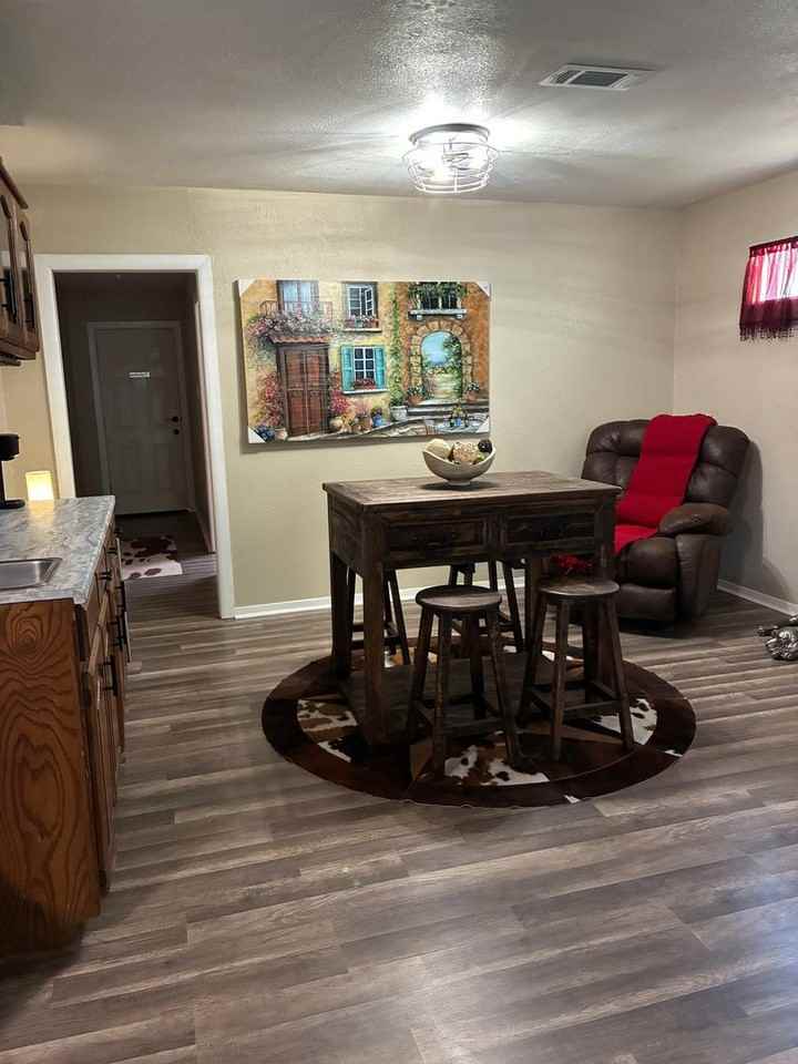 5632 Victoria Pl - Photo 7 of 20