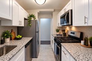 featured image of 500 W University Pkwy