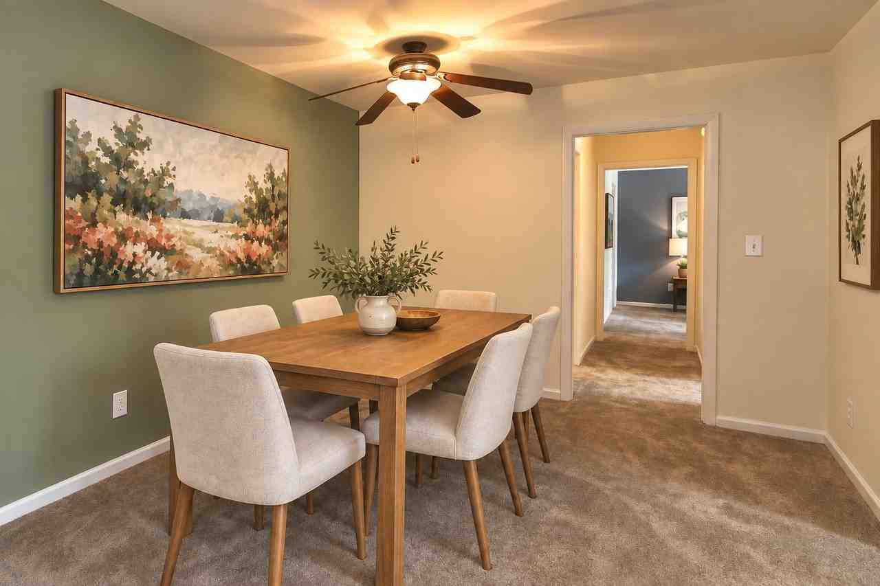 Cedar Gardens and Towers Apartments and Townhomes - Photo 3 of 20
