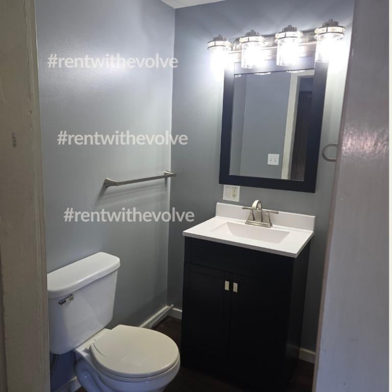 401 W George St - Photo 6 of 7