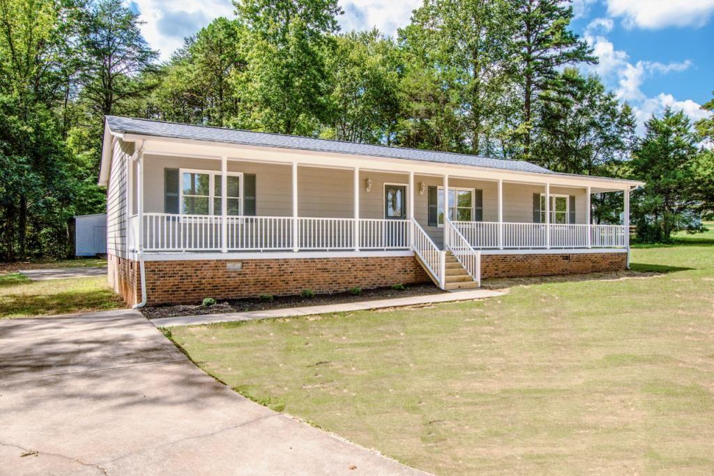 7730 Deer Track Dr - Photo 3 of 48