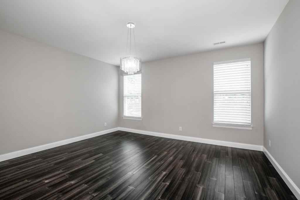 6120 Durango Way - Photo 7 of 48
