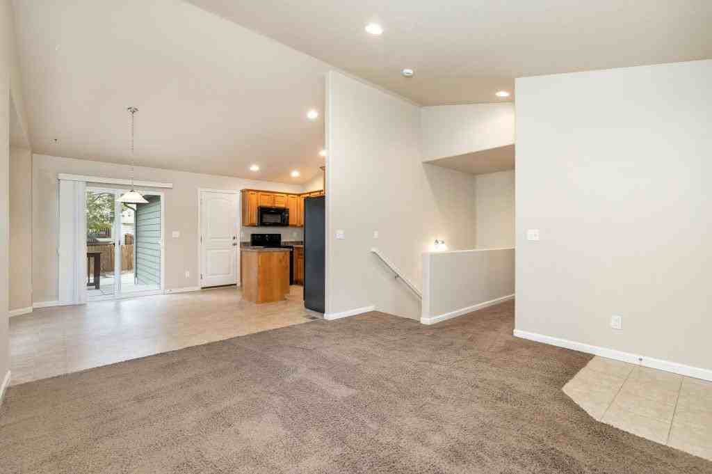 2255 Sopris Cir - Photo 5 of 24