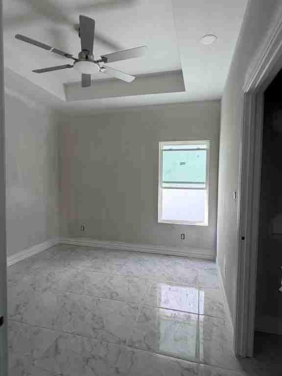 2101 Cassandra St - Photo 6 of 11