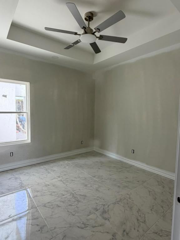 2101 Cassandra St - Photo 7 of 11