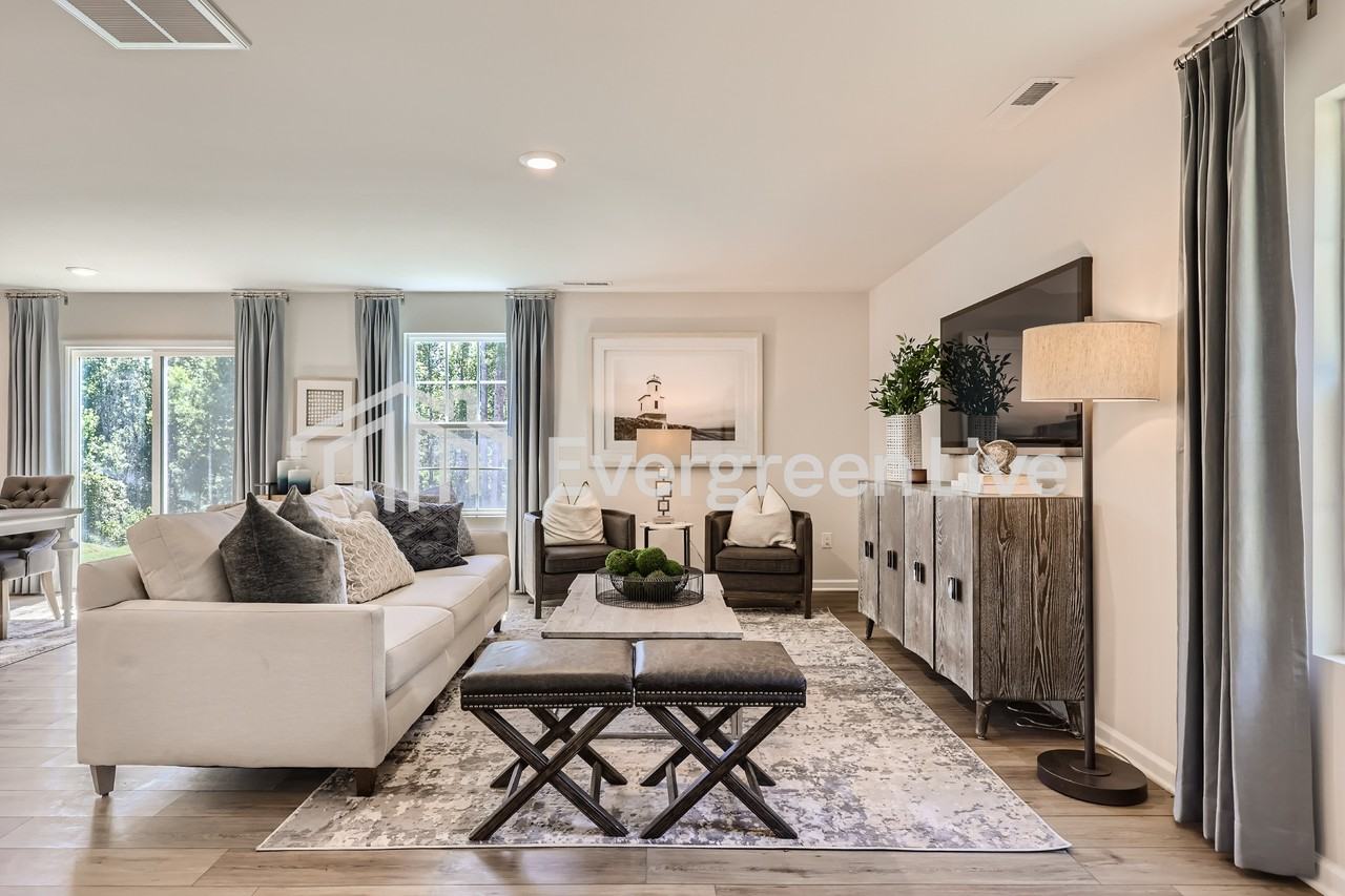 425 Happy Hollow Dr - Photo 6 of 15