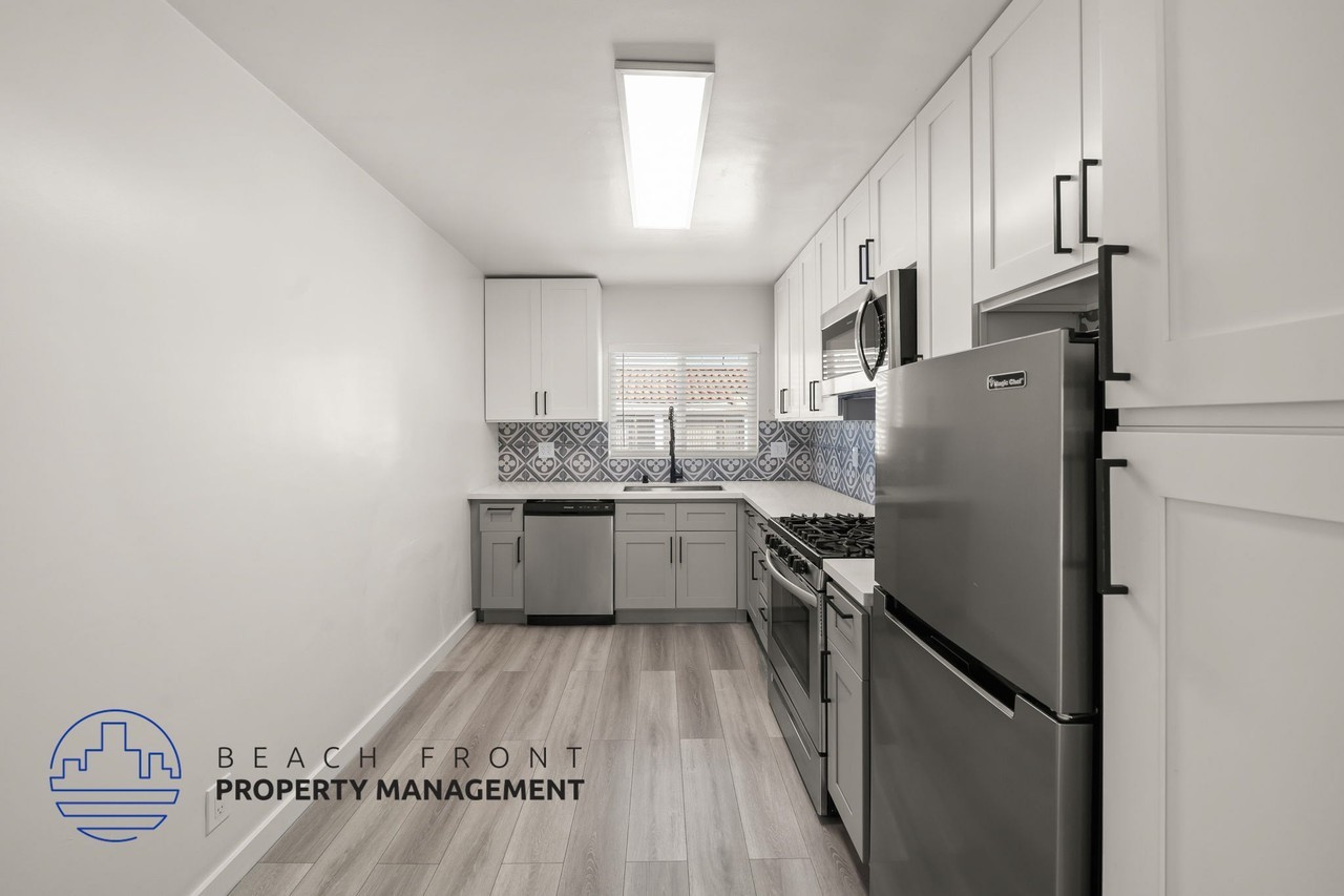 254 S. Normandie Ave. - Photo 3 of 19